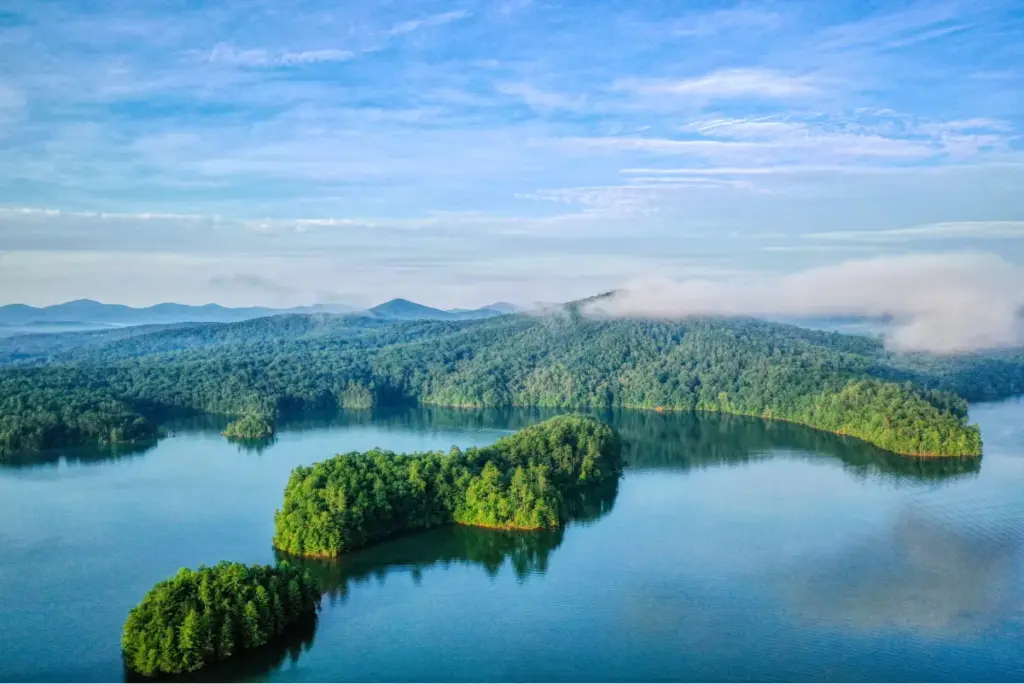 What Lakes Are in North Georgia
