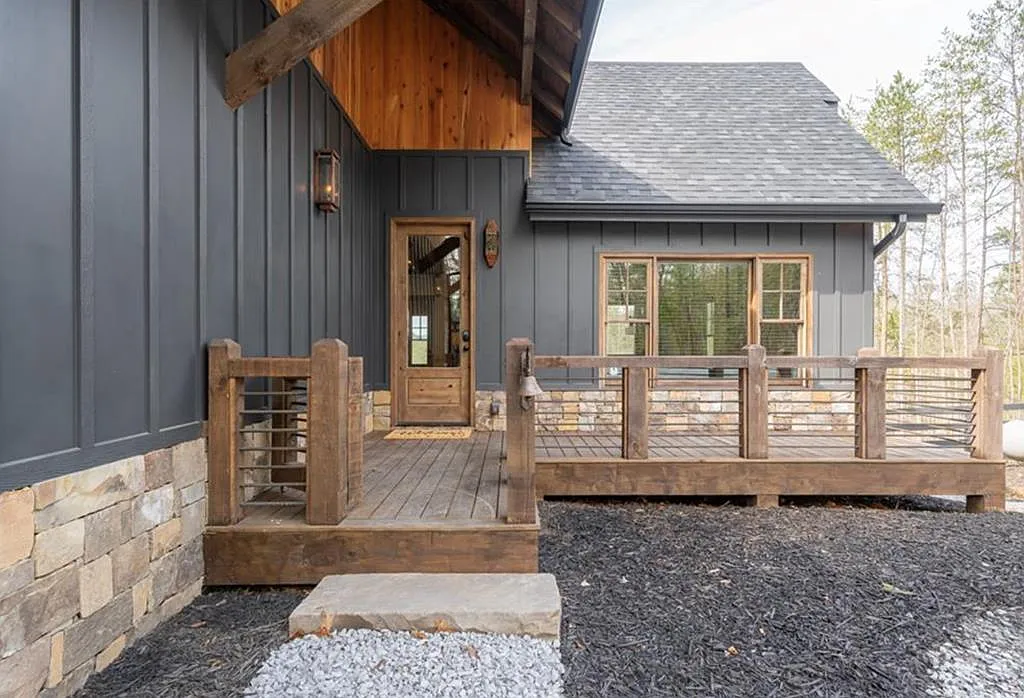 blue ridge mountains house for sale Toccoa GA