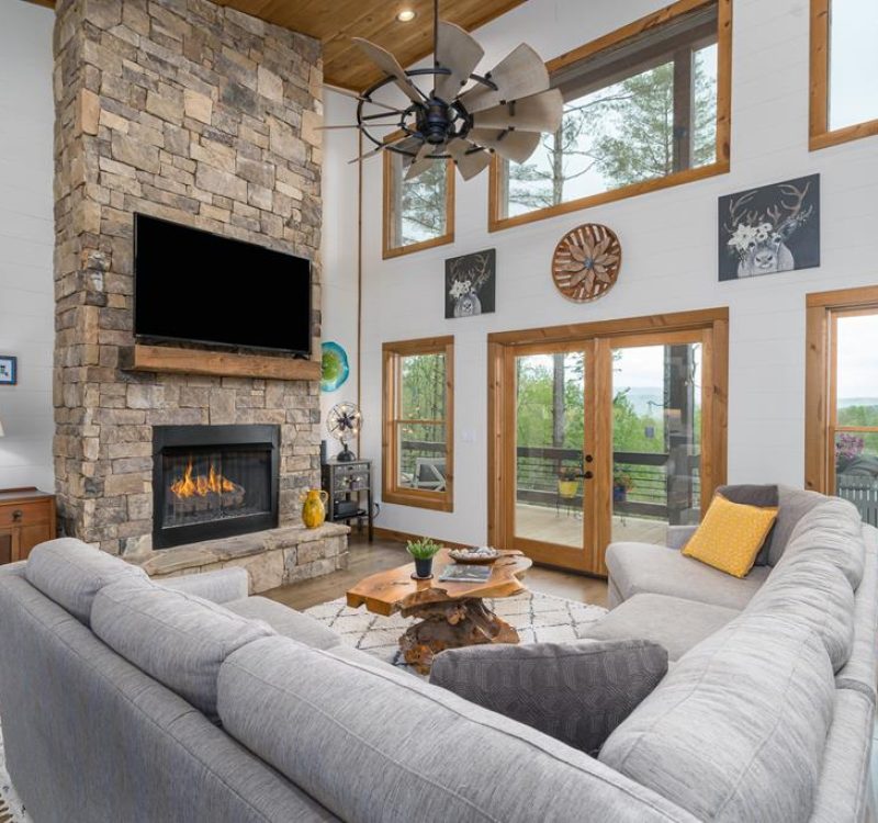 lake house for sale near seed lake